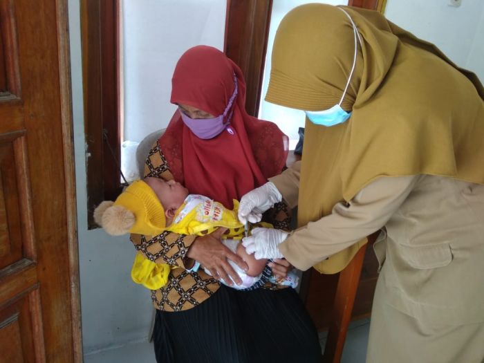 KEGIATAN RUTIN POSYANDU KUNCUP MEKAR 1 DESA TEGALREJO 01